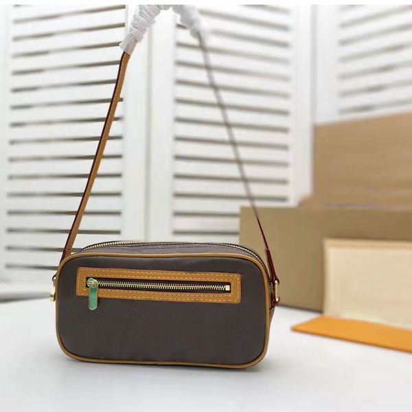 

luxurys underarm shoulder bag female diagonal print bags patchwork letter thread genuine leather chains zipper soft vintage retro baguette c