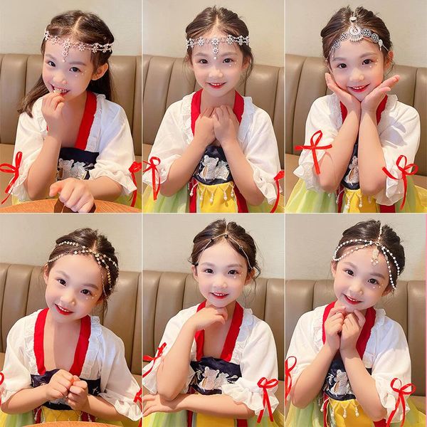 hair accessories exotic forehead chain girls show children the eyebrows sank princess baby girl female headband decoration, Slivery;white
hair accessories exotic forehead chain girls show children the eyebrows sank princess baby girl female headband decoration, Slivery;white
