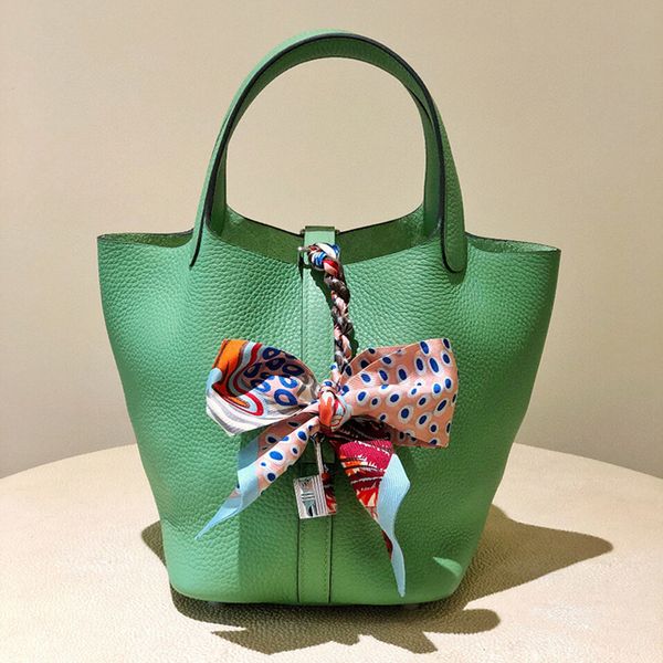 handbag women luxurys designers bags 2021 crossbody bag plain card holder vegetable basket leath purse zhouzhoubao123
handbag women luxurys designers bags 2021 crossbody bag plain card holder vegetable basket leath purse zhouzhoubao123