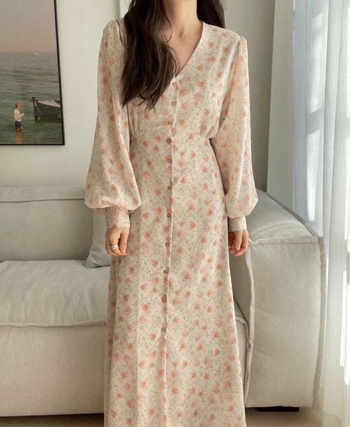 spring summer french style print vintage floral dress korean v-neck single-breasted long-sleeved strappy robe 210514, Black;gray
spring summer french style print vintage floral dress korean v-neck single-breasted long-sleeved strappy robe 210514, Black;gray