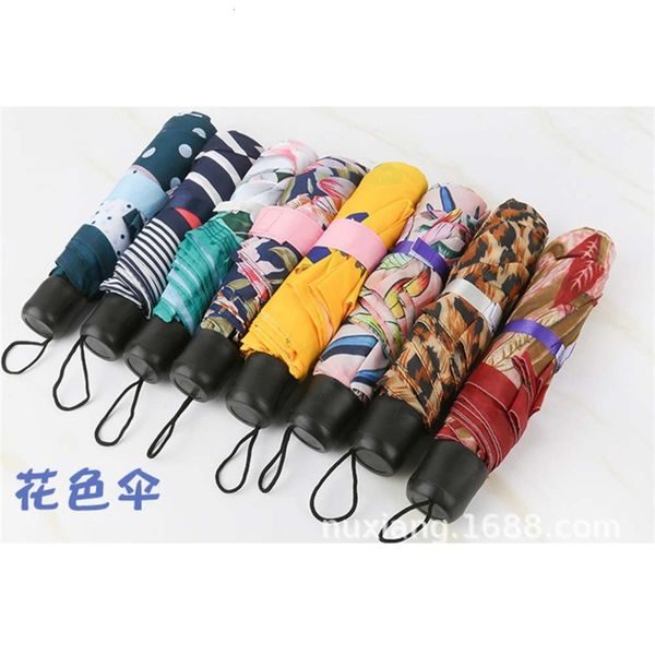 lovers lattice three fold umbrella 8k short handle mini portable gift advertising manual folding
lovers lattice three fold umbrella 8k short handle mini portable gift advertising manual folding