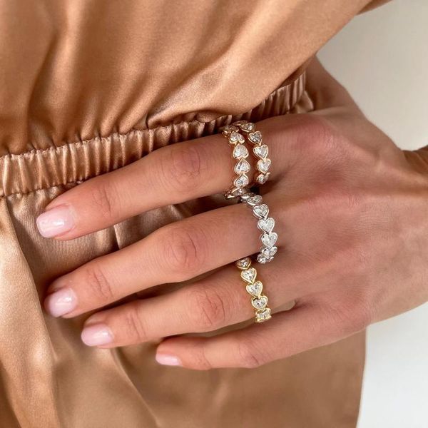 cluster rings 2021 classic fashion heart ring for girlfriend lover charm micro pave clear cz sparking engagement band finger, Golden;silver
cluster rings 2021 classic fashion heart ring for girlfriend lover charm micro pave clear cz sparking engagement band finger, Golden;silver