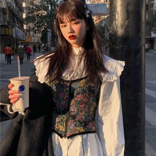 casual white puff long sleeve sailor collar blouse women lace ruffles shirts + vintage floral camisole plus size 210610
casual white puff long sleeve sailor collar blouse women lace ruffles shirts + vintage floral camisole plus size 210610