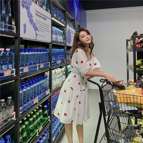 collar v casual dresses waistband strawberries very french fairy style platycodon embroidery dress summer, Black;gray
collar v casual dresses waistband strawberries very french fairy style platycodon embroidery dress summer, Black;gray