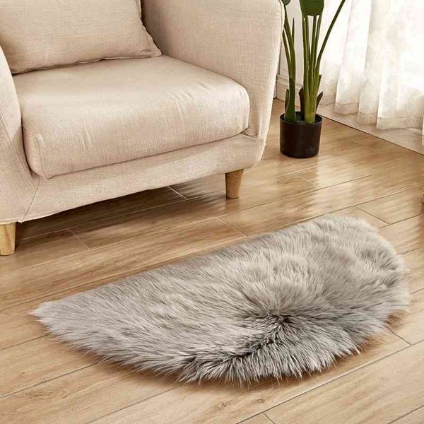 household door foot semi-circular sofa living room bedroom floor mat carpet cold proof chair cushion
household door foot semi-circular sofa living room bedroom floor mat carpet cold proof chair cushion