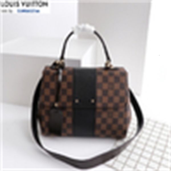handbags brand r luxury shoulder m42939 iconic hand bill bags of lading bags shoulder handles bag black totes women cross body ba
handbags brand r luxury shoulder m42939 iconic hand bill bags of lading bags shoulder handles bag black totes women cross body ba
