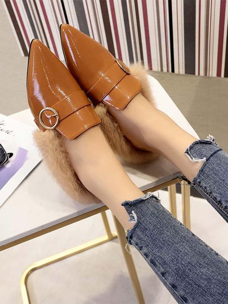 slippers women fur leather plush slip on mule shoes flat ladies loafer pointed toe outside slipper, Black
slippers women fur leather plush slip on mule shoes flat ladies loafer pointed toe outside slipper, Black