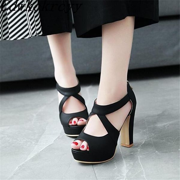 women sandals summer pattern fashion temperament super high heel fish mouth black thick bottom
women sandals summer pattern fashion temperament super high heel fish mouth black thick bottom