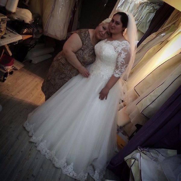 elegant plus size wedding dresses bridal gowns a line appliques lace half sleeve beads floor length tulle princess bride dress, White
elegant plus size wedding dresses bridal gowns a line appliques lace half sleeve beads floor length tulle princess bride dress, White