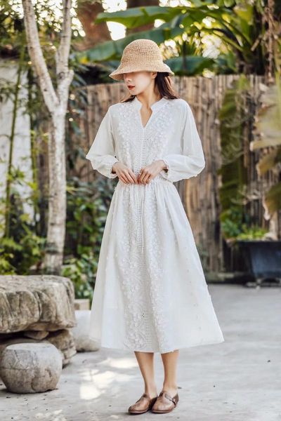 casual dresses 2021 spring fall 3d floral embroidery v neck cute long sleeve cotton white for women mori girl kobieta sukienka, Black;gray
casual dresses 2021 spring fall 3d floral embroidery v neck cute long sleeve cotton white for women mori girl kobieta sukienka, Black;gray