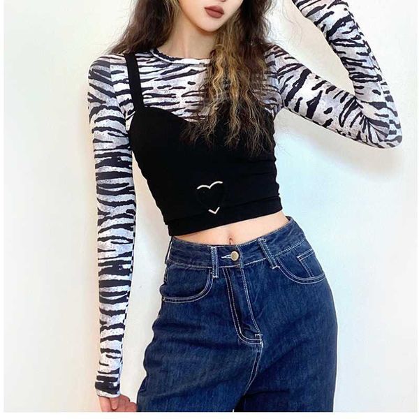 women's striped simple breathable yoga sportswear outdoor running 2-piece t-shirt black sling fitness outfits, White;red
women's striped simple breathable yoga sportswear outdoor running 2-piece t-shirt black sling fitness outfits, White;red