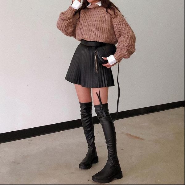 black pleated a line womens skirt mini high waist zipper spring streetwear solid all match casual lady bottom
black pleated a line womens skirt mini high waist zipper spring streetwear solid all match casual lady bottom
