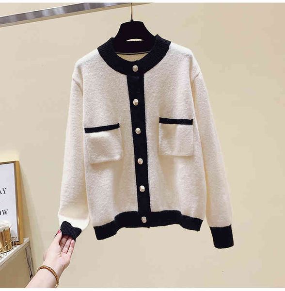 2021 white and black women outerwear knitted sweater cardigans korean style fashion soft long sleeve single-breasted hit color casual coat, Black;brown
2021 white and black women outerwear knitted sweater cardigans korean style fashion soft long sleeve single-breasted hit color casual coat, Black;brown