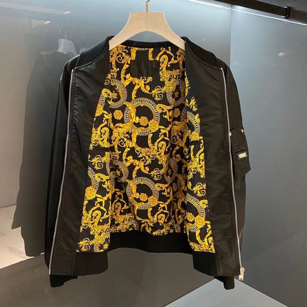 2021 autumn winter new ver men's high quality jacket coat Baroque totem Designer, Black
2021 autumn winter new ver men's high quality jacket coat Baroque totem Designer, Black