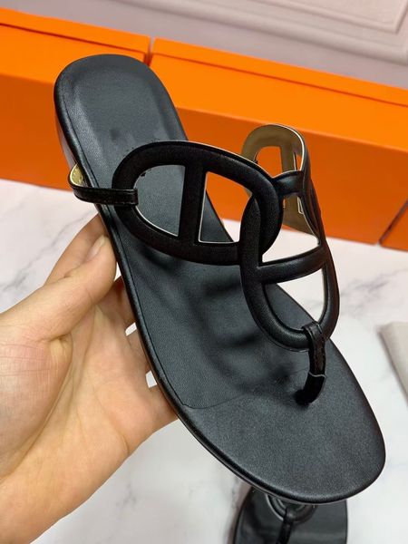 classic ladies sliders luxury summer beach cartoon big head designer leather flat woman shoes el bath slippers large size mkj0002, Black
classic ladies sliders luxury summer beach cartoon big head designer leather flat woman shoes el bath slippers large size mkj0002, Black