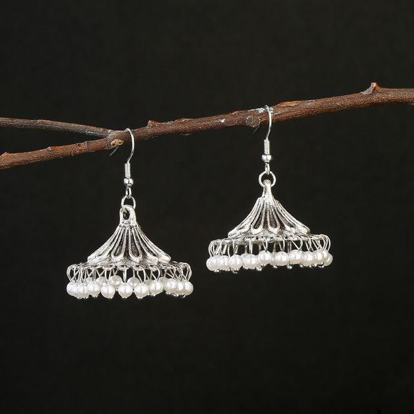 women's silver color flower bells dangle earrings ladies vintage boho tassel earring fashion metal jewelry
women's silver color flower bells dangle earrings ladies vintage boho tassel earring fashion metal jewelry