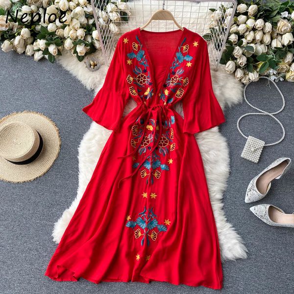 neploe bohemian holiday print long dress women v neck flare long sleeve loose vestidos high waist hip a line robe spring 210422, Black;gray
neploe bohemian holiday print long dress women v neck flare long sleeve loose vestidos high waist hip a line robe spring 210422, Black;gray