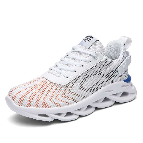 Men's men's summer new sports mesh breathable shoes, White and blue