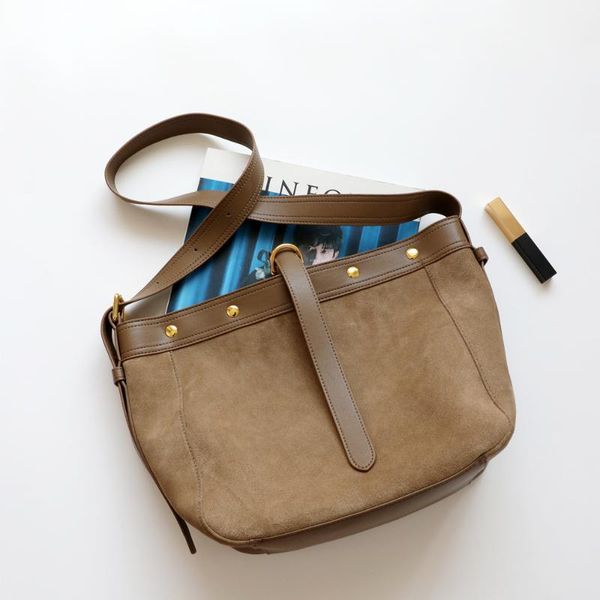 evening bags 2021 designer hand real cowtote bag bucket shoulder messenger portable casual retro commuter purses
evening bags 2021 designer hand real cowtote bag bucket shoulder messenger portable casual retro commuter purses