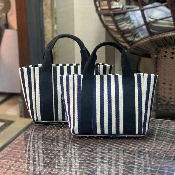 cosmetic bags handbags japanese simple stripe canvas work lunch box snack mommy girl tote
cosmetic bags handbags japanese simple stripe canvas work lunch box snack mommy girl tote