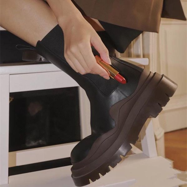 2021 latest leather flat boots exclusive candy color makes you shine comfortable and beautiful size 35-41, Black
2021 latest leather flat boots exclusive candy color makes you shine comfortable and beautiful size 35-41, Black