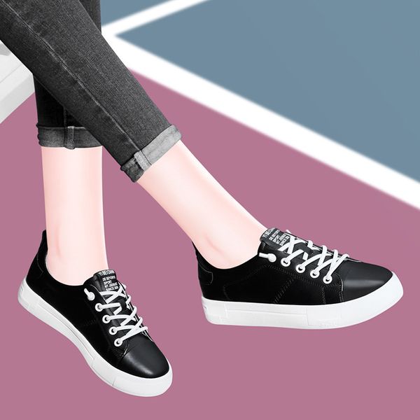 2020 spring and autumn sports shoes korean version versatile student leisure color matching outdoor tourism round head flat bottom low
2020 spring and autumn sports shoes korean version versatile student leisure color matching outdoor tourism round head flat bottom low
