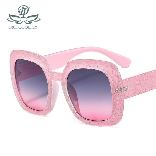 sunglasses d&t 2021 fashion square women men shining frame gradients lens quality vintage cute lady style sun glasses uv400, White;black
sunglasses d&t 2021 fashion square women men shining frame gradients lens quality vintage cute lady style sun glasses uv400, White;black
