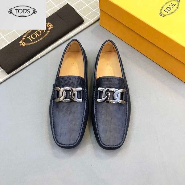 loafers lace-ups men sneakers designer boots moccasins buckles luxury dress shoes brand 8pt4
loafers lace-ups men sneakers designer boots moccasins buckles luxury dress shoes brand 8pt4
