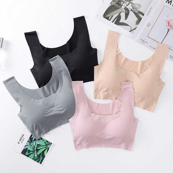 japan's peace of mind generation seamless rimless ice gathered large running vest yoga sports underwear women's bra, Black;white
japan's peace of mind generation seamless rimless ice gathered large running vest yoga sports underwear women's bra, Black;white