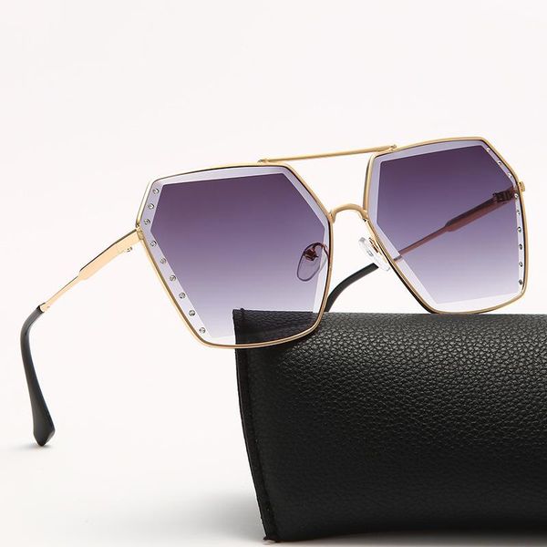 sunglasses fashion women design metal square sun glasses uv400 shades eyewear, White;black
sunglasses fashion women design metal square sun glasses uv400 shades eyewear, White;black
