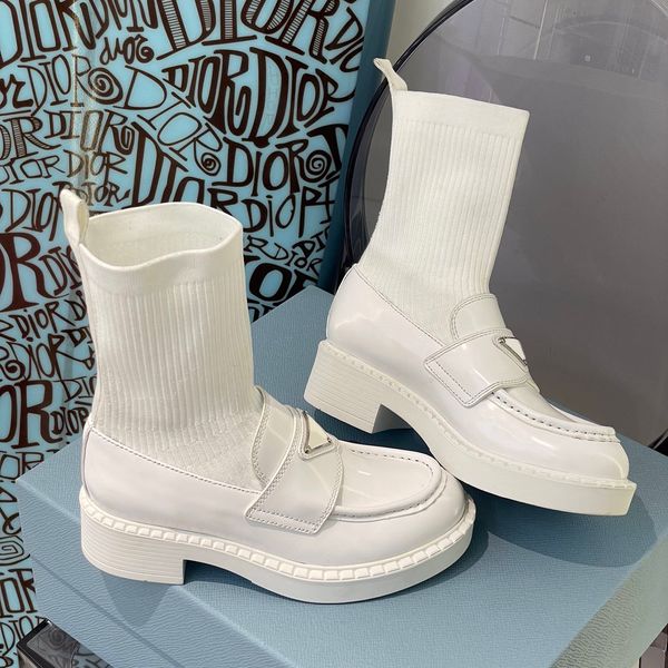 2021 new comfortable women's shoes designer socks tube brand casual luxury fashion shoelace shoe box, Red;white
2021 new comfortable women's shoes designer socks tube brand casual luxury fashion shoelace shoe box, Red;white