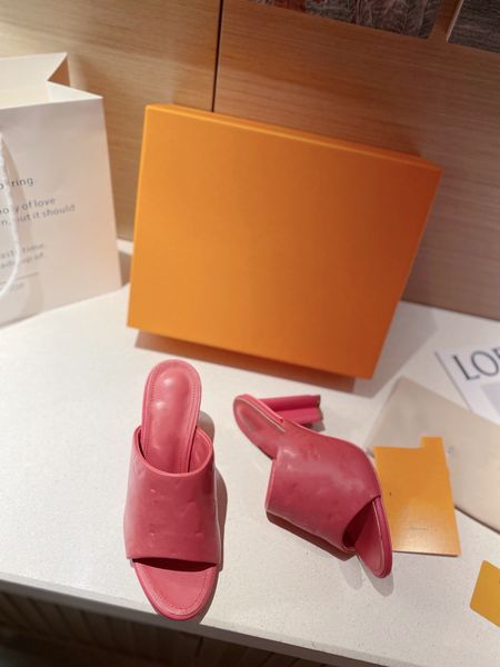 designer slippers women&men sandal embossed printing pillow hook & loop slipper mule summer flat heel slippers slides flip flops 0518, Black
designer slippers women&men sandal embossed printing pillow hook & loop slipper mule summer flat heel slippers slides flip flops 0518, Black