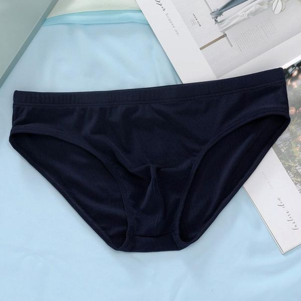 underpants men briefs shorts ice silk seamless comfortable breathable underwear men's youth thin section comfortab, Black;white
underpants men briefs shorts ice silk seamless comfortable breathable underwear men's youth thin section comfortab, Black;white