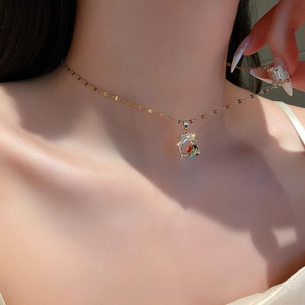 chokers origin summer sparkly rhinestone geometric pendant necklace for women girls gold color metal personality accessories, Golden;silver
chokers origin summer sparkly rhinestone geometric pendant necklace for women girls gold color metal personality accessories, Golden;silver