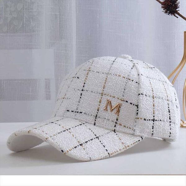 brand fashion luxury adjustable baseball cap women autumn plaid caps winter outdoor thick warm plush hat for, Blue;gray
brand fashion luxury adjustable baseball cap women autumn plaid caps winter outdoor thick warm plush hat for, Blue;gray