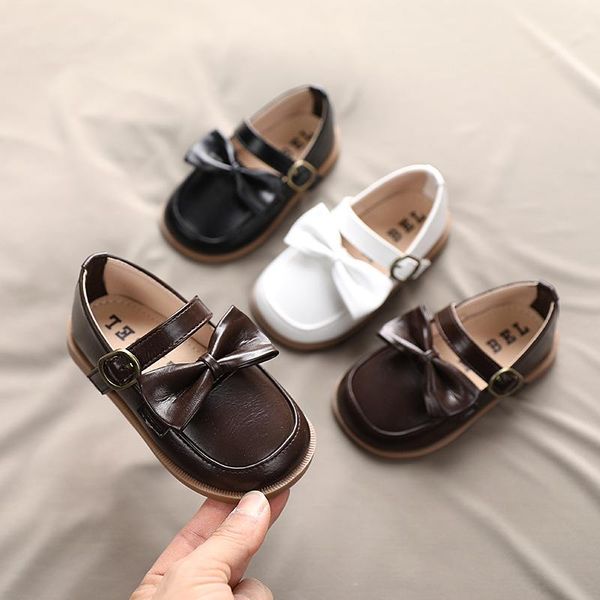 girls' single shoes 2021 spring korean soft sole square mouth little girl bow anti slip fashion baby cool flat, Black;grey
girls' single shoes 2021 spring korean soft sole square mouth little girl bow anti slip fashion baby cool flat, Black;grey