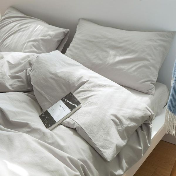 bedding sets 3.2kg four-piece cover sheet bed pillow case plain cotton washed 4pcs set simple student use home textile
bedding sets 3.2kg four-piece cover sheet bed pillow case plain cotton washed 4pcs set simple student use home textile