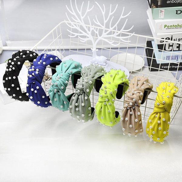 elegant vintage pure color sweet fabric knotted pearl hairband with center knot headband hair accessories for women1
elegant vintage pure color sweet fabric knotted pearl hairband with center knot headband hair accessories for women1