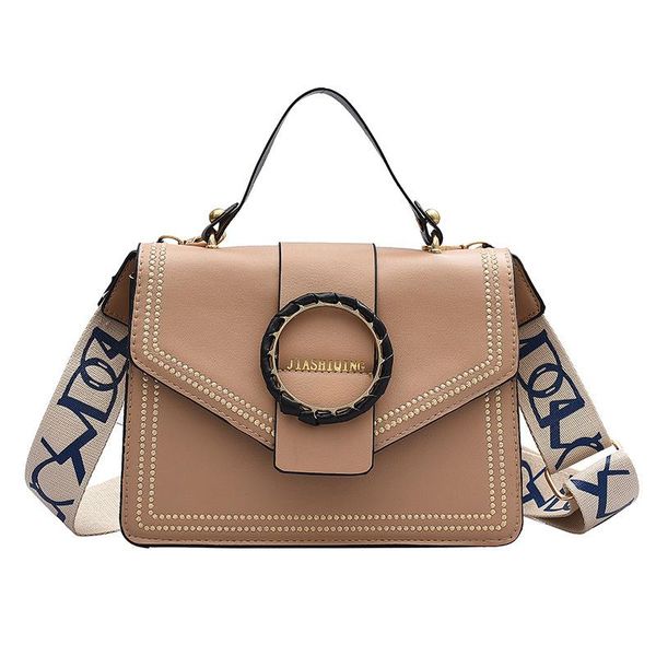 fashion women bag retro shoulder bags atmospheric wilderness cover simple ring small square handbag wide
fashion women bag retro shoulder bags atmospheric wilderness cover simple ring small square handbag wide