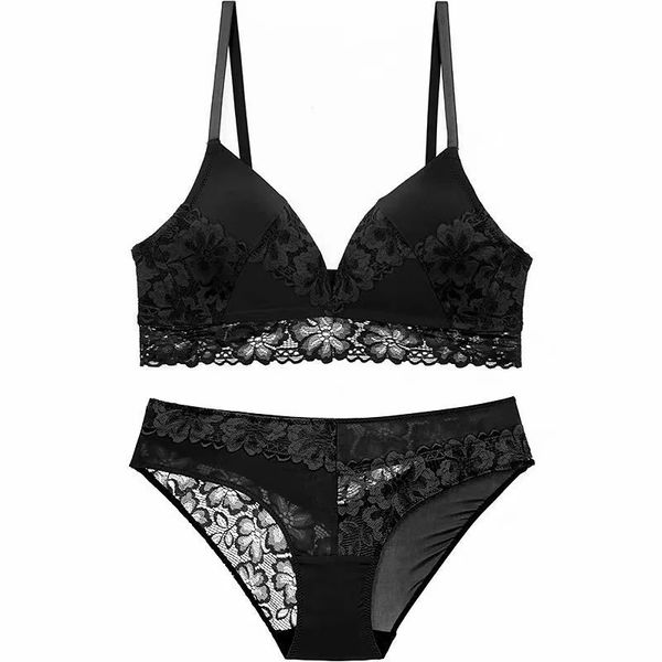 bra set lace thin rimless triangle cup suit for comfortable stitching, Red;black
bra set lace thin rimless triangle cup suit for comfortable stitching, Red;black
