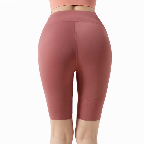 women's capris tracels yoga pants high waist closed abdomen elastic hip raising fitns no embarrassing thread naked short pants, Black;white
women's capris tracels yoga pants high waist closed abdomen elastic hip raising fitns no embarrassing thread naked short pants, Black;white
