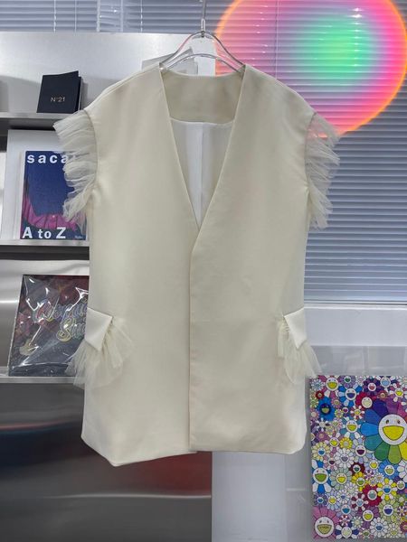 women's vests 2021 women fashion sleeveless pocket stitching white mesh vest 0530, Black;white
women's vests 2021 women fashion sleeveless pocket stitching white mesh vest 0530, Black;white