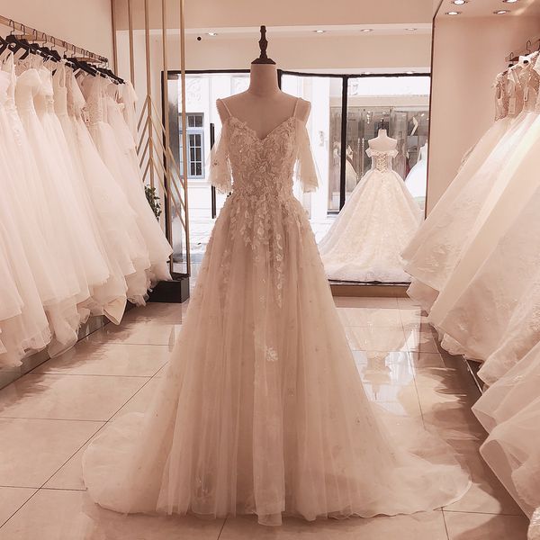 sl-5095 suli spaghetti straps lace up wedding dress 2021 new court train bride dress appliques 3d flower crystal wedding gowns, Black;gray
sl-5095 suli spaghetti straps lace up wedding dress 2021 new court train bride dress appliques 3d flower crystal wedding gowns, Black;gray