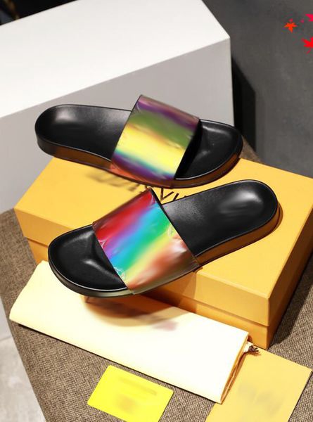 2021 slipper designer slide summer sandals fashion men beach indoor flat flip flops leather luxurys shoes mens slippers with box size 39-45, Black
2021 slipper designer slide summer sandals fashion men beach indoor flat flip flops leather luxurys shoes mens slippers with box size 39-45, Black
