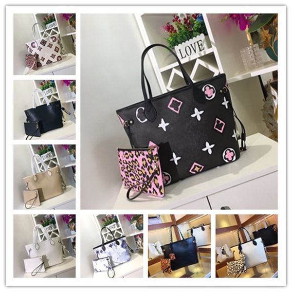designer luxury nm wild at heart empreinte giant mm tote bag creme leather m45818 m45819 size: 31x 28 x 14cm
designer luxury nm wild at heart empreinte giant mm tote bag creme leather m45818 m45819 size: 31x 28 x 14cm