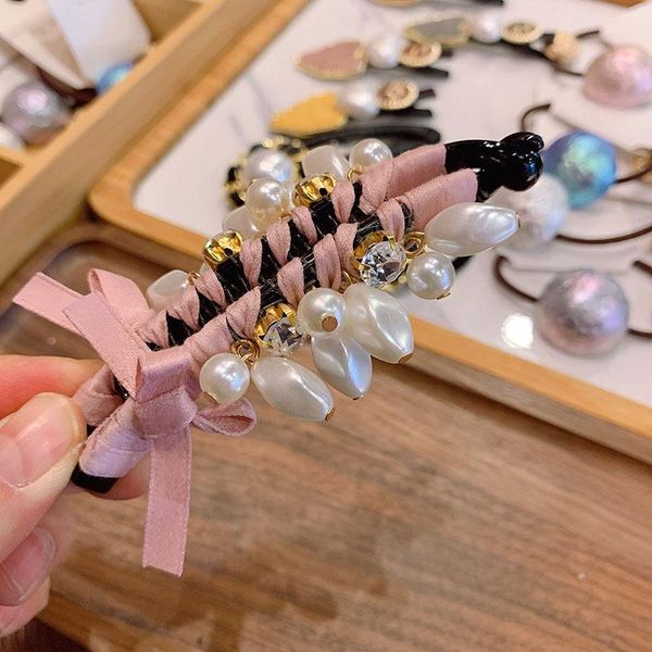 korea simple sweet handmade cloth hairpin crystal imitation pearl banana clip hair for women girl fashion accessories
korea simple sweet handmade cloth hairpin crystal imitation pearl banana clip hair for women girl fashion accessories