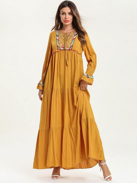 ethnic clothing embroidery muslim abaya dress women elegant eid maxi moroccan pleated dresses flare sleeve middle east islam clothes, Red
ethnic clothing embroidery muslim abaya dress women elegant eid maxi moroccan pleated dresses flare sleeve middle east islam clothes, Red