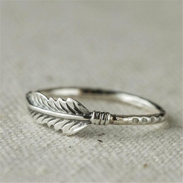 cluster rings yo 2021 silver color for women vintage thai feather jewelry ring lover gifts, Golden;silver
cluster rings yo 2021 silver color for women vintage thai feather jewelry ring lover gifts, Golden;silver