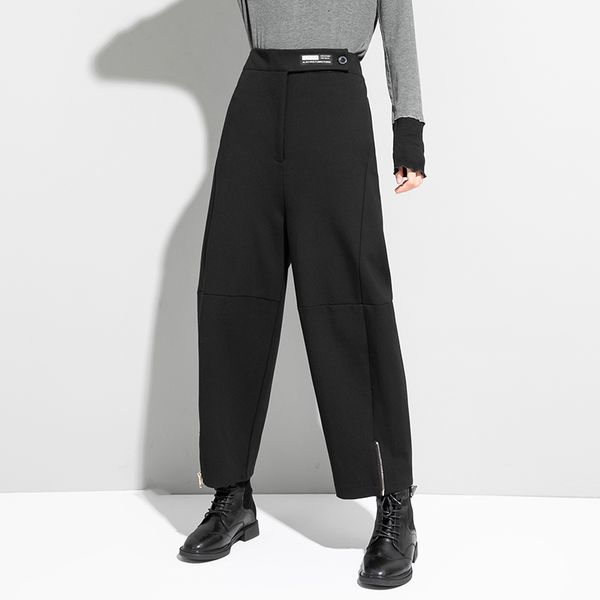 capris female fashion designer black ladies military-style korean pants clothes d781, Black;white
capris female fashion designer black ladies military-style korean pants clothes d781, Black;white