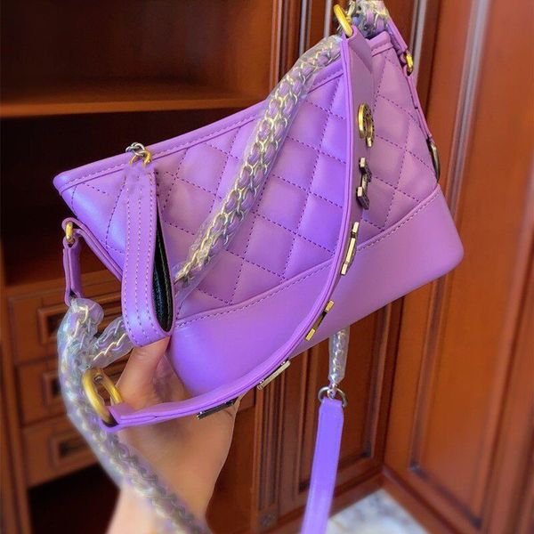 designer channelity bags for women black handbag leather chain slant shoulder clutch totes bag cc double letters solid hasp waist square str
designer channelity bags for women black handbag leather chain slant shoulder clutch totes bag cc double letters solid hasp waist square str